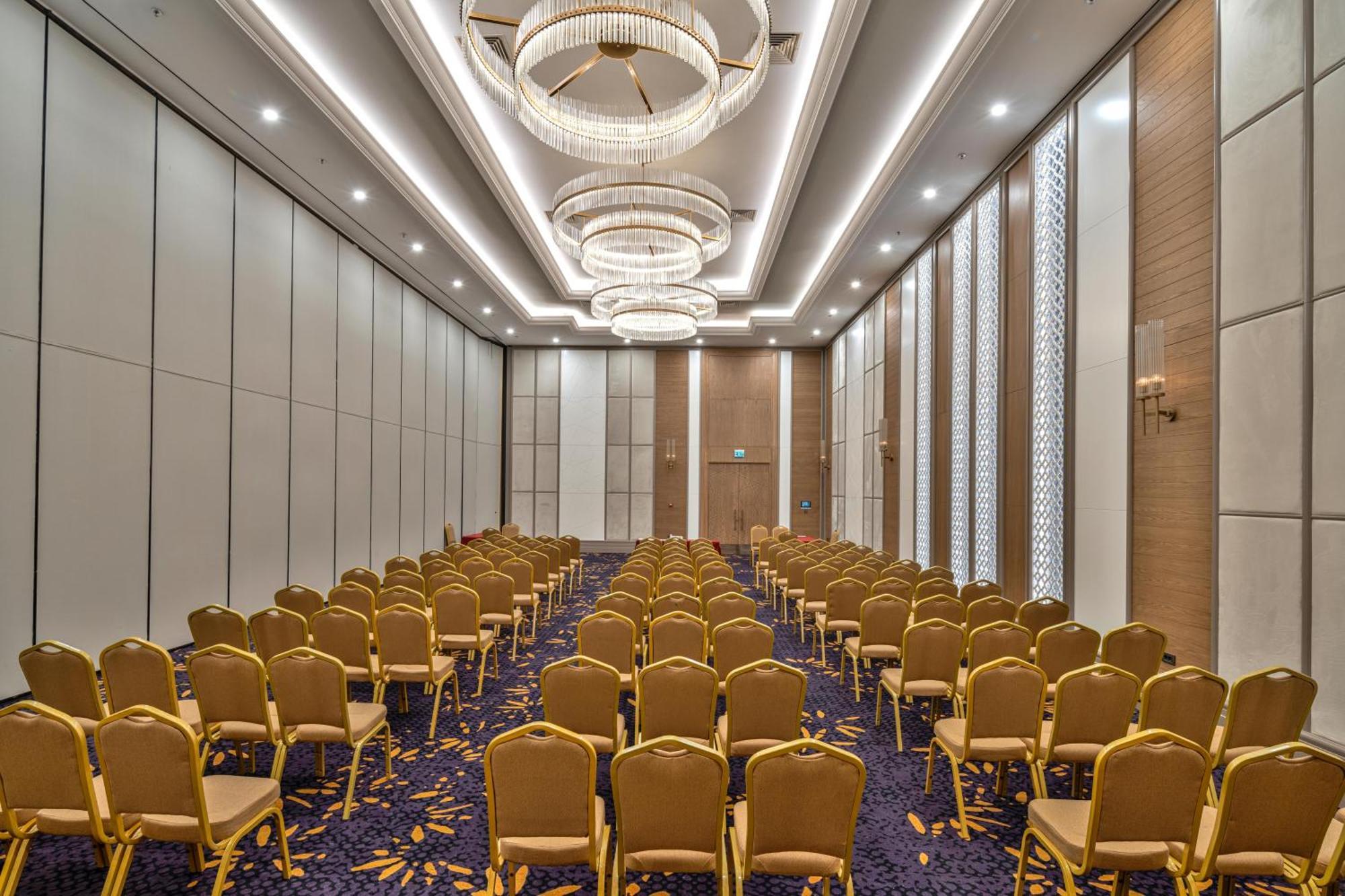 Swandor Hotels & Resorts - Topkapi Palace อันตัลยา ภายนอก รูปภาพ Meeting room