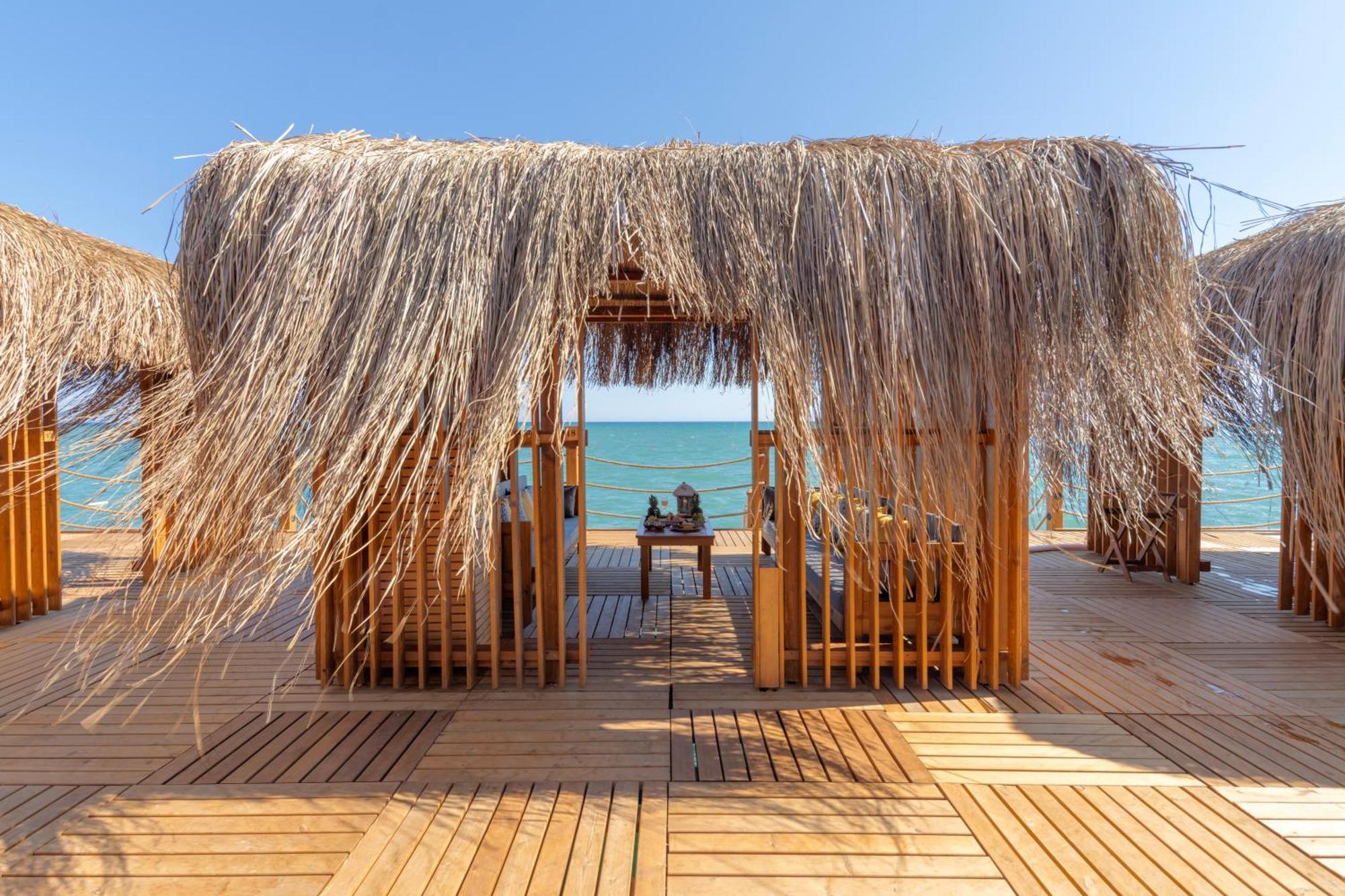 Swandor Hotels & Resorts - Topkapi Palace อันตัลยา ภายนอก รูปภาพ The beach at the resort